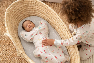 How to Create a Newborn Sleep Schedule: Expert Tips for Restful Nights