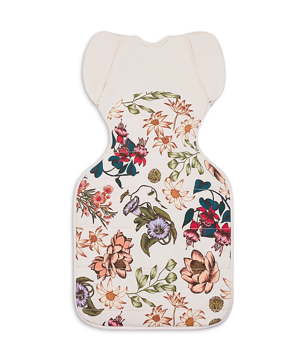 Swaddle Up™ 2-in-1 Transition Bag 2.5 TOG Quilted Cotton Cream Wandering Folk