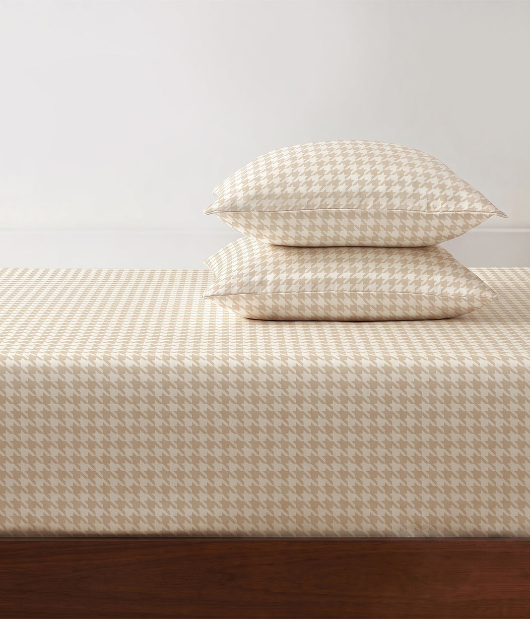 HushDry™ 2-in-1 Waterproof Standard Pillowcase Viscose from Bamboo Tan Houndstooth
