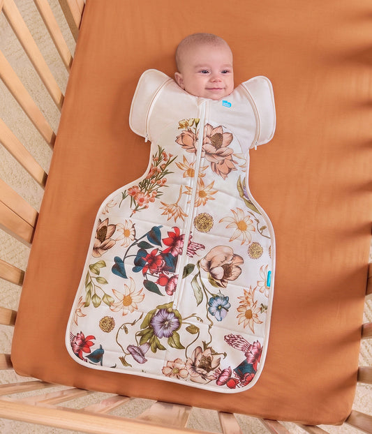 Swaddle Up™ 2-in-1 Transition Bag 2.5 TOG Quilted Cotton Cream Wandering Folk
