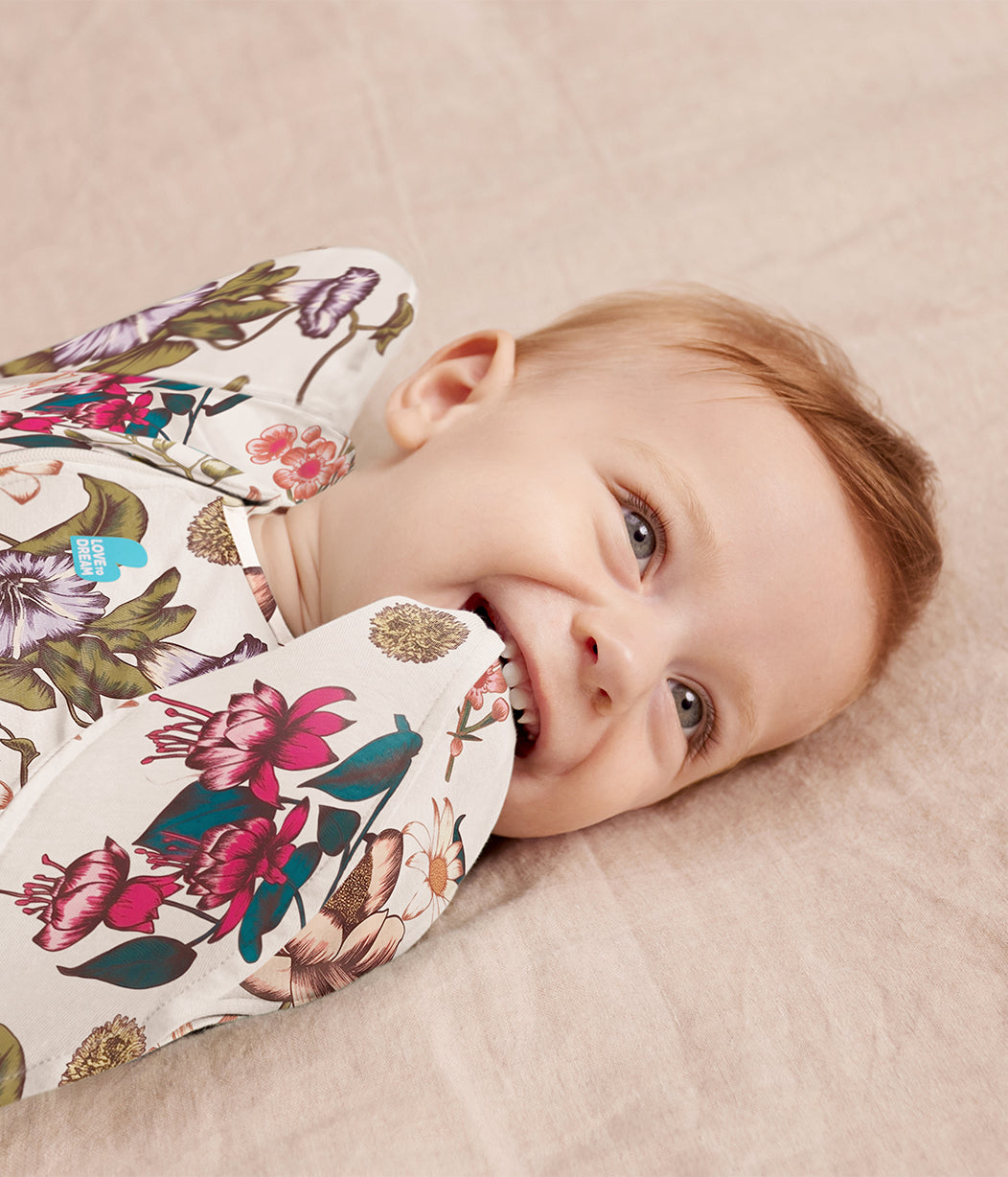 Swaddle Up™ 2-in-1 Transition Bag 1.0 TOG Viscose from Bamboo Cream Wandering Folk