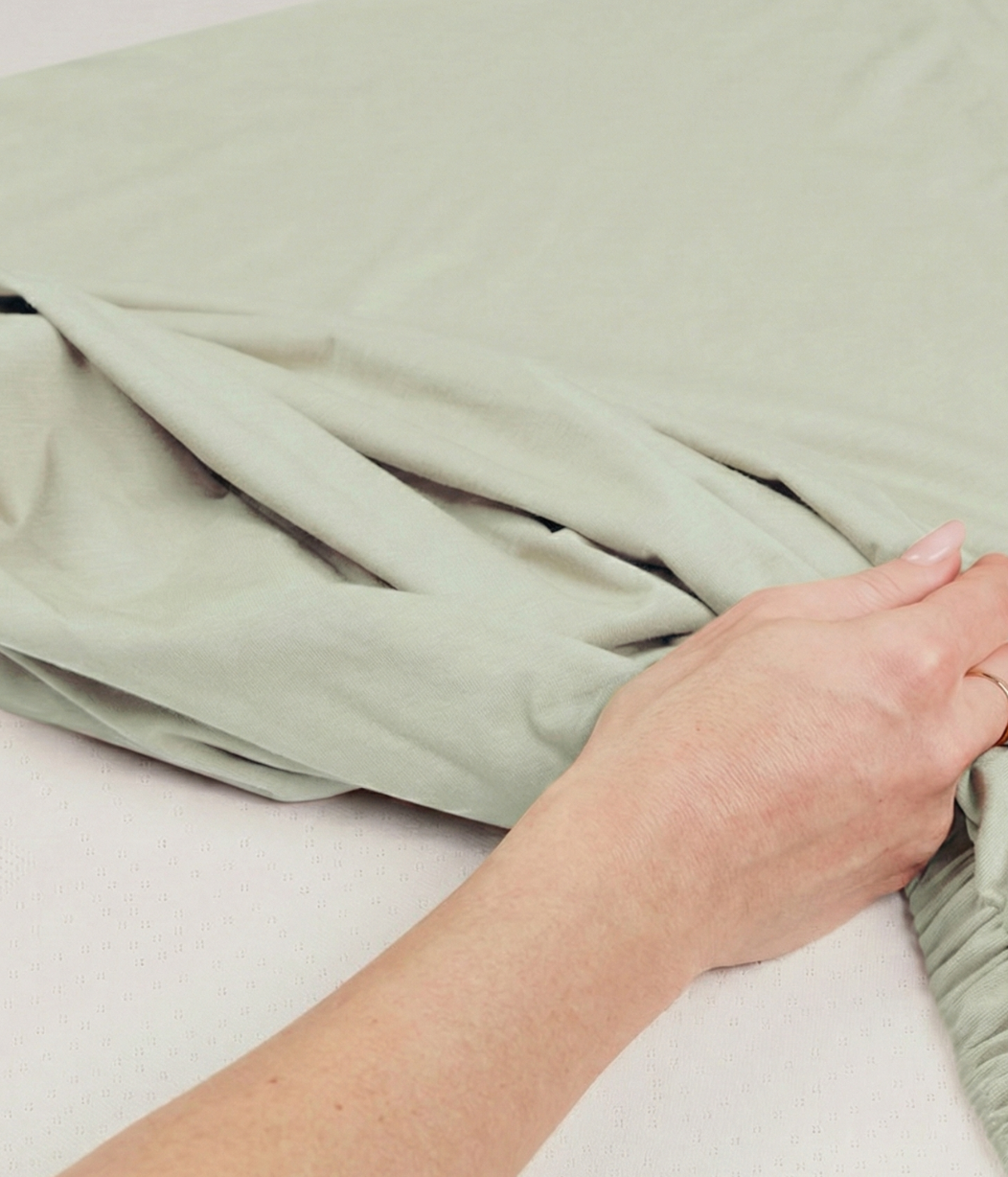 HushDry™ 2-in-1 Waterproof Fitted Cot Sheet Viscose from Bamboo Sage