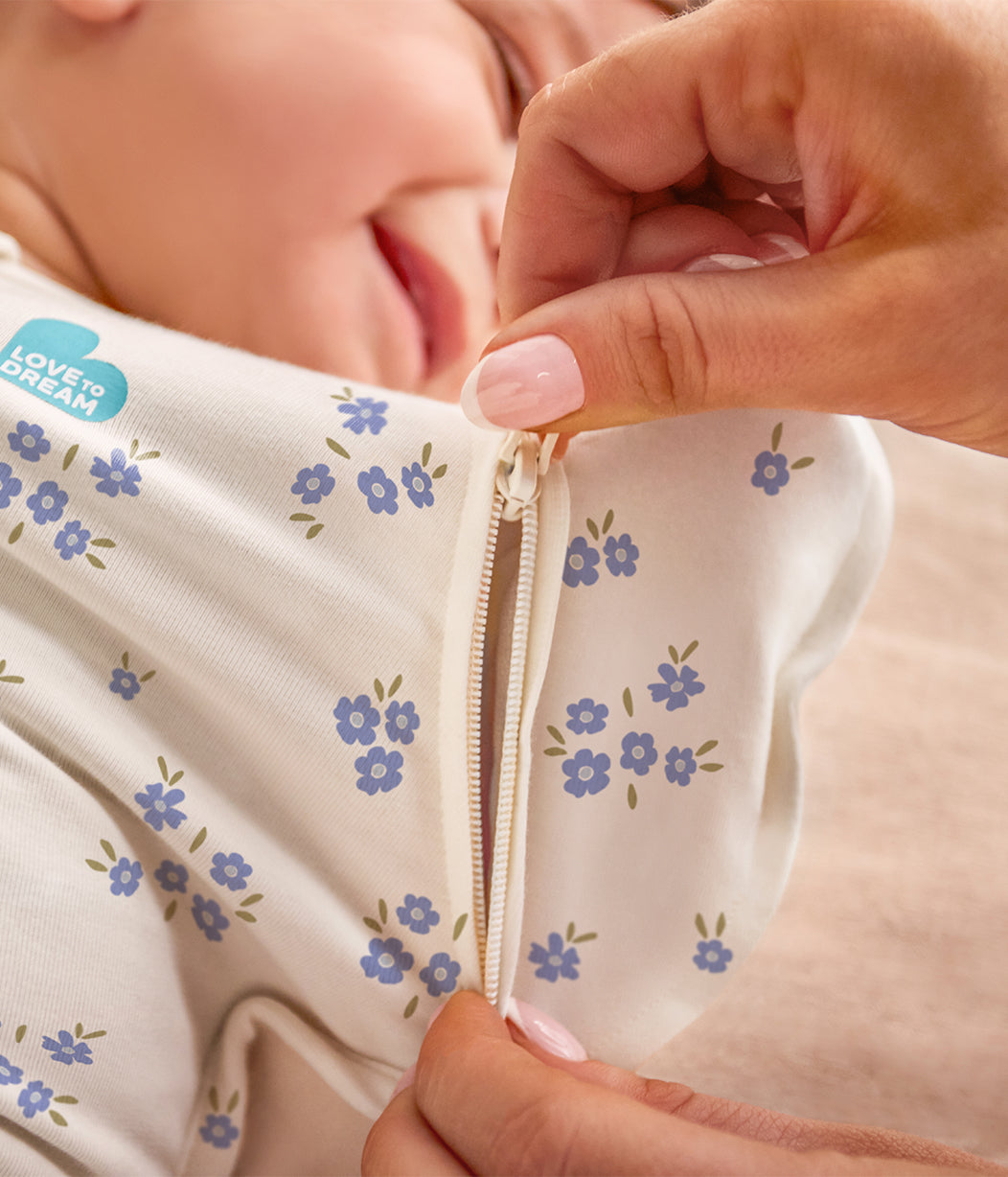 Swaddle Up™ Transition Bag 1.0 TOG Cotton Jacaranda Meadow